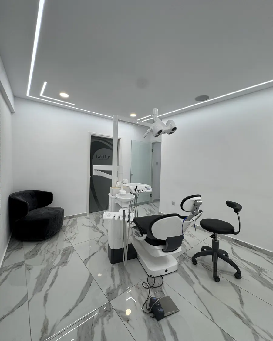 Treatment room, DentLux Dental Clinic